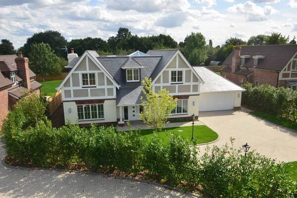  bellwood-homes-berkshire-our-work-developers-ascot-design-view4.jpg