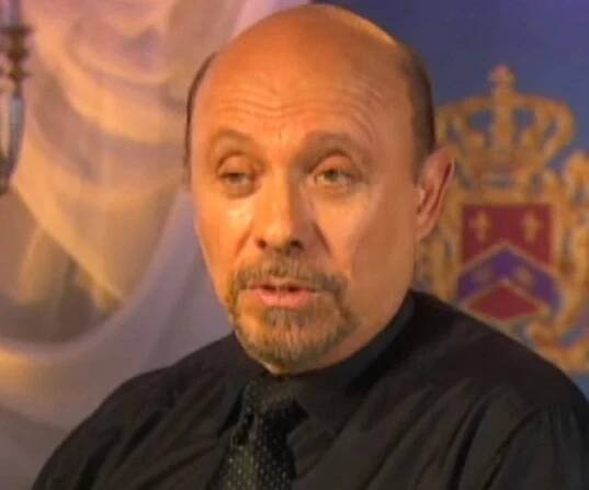 Hector Elizondo Biography - Facts, Childhood, Family Life & Achievements