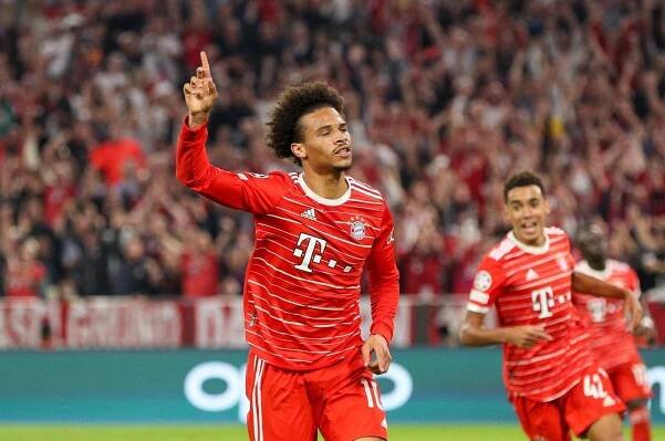 Bayern Mnichov - Viktoria Plzeň 5:0. Totální německá dominance, excelovalo trio Mané, Gnabry, Sané