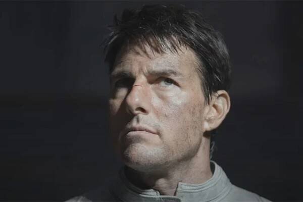 Oblivion Director Joseph Kosinski Reflects on Humble Sci-Fi Origins of 2013 Tom Cruise Flick