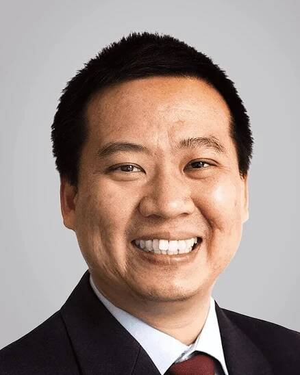 ORA_Headshots_4x5_Zoom_Jeremy-min.jpg