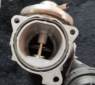 EGR ventil pro motory VW 1,9TDI a1,4TDI 045131 501 C - Auto-moto