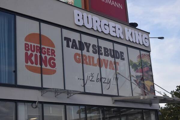 První burgery zdarma, v Hradci Králové se otevře první Burger King