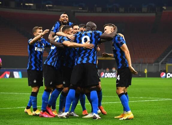 Inter-Mönchengladbach 2:2 (Liga mistrů, ZS 1.z) » FC INTER MILANO - Cechia Nerazzurra