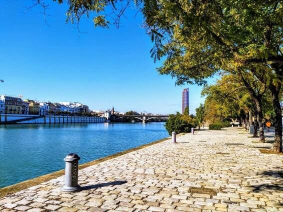 Málaga, Sevilla und Marbella – Traveling Liberty