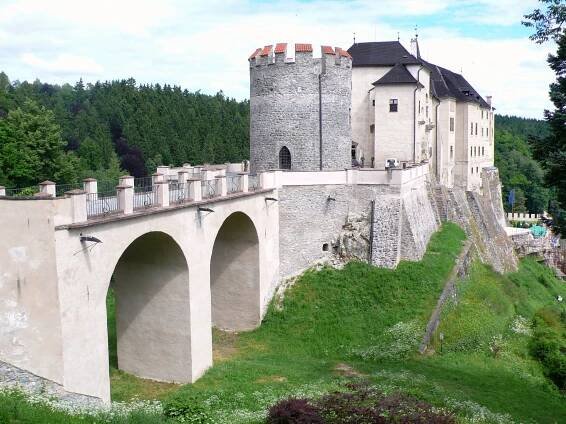 Soubor:Cesky sternberk od j.jpg – Wikipedie