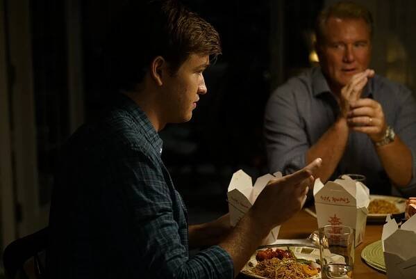 Z onoho světa - Into the Light - Z filmu - Burkely Duffield, Michael McGrady