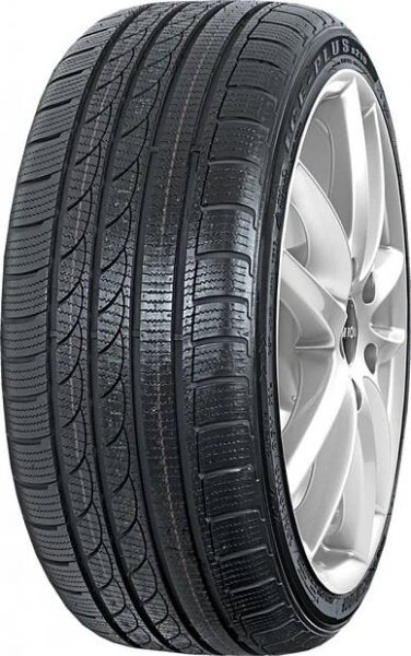 Tracmax Ice-Plus S210 235/45 R17 97V