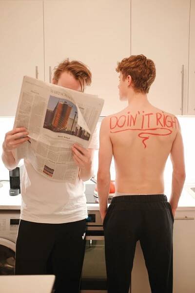 Mike Schneider - Doin' it right - Short film