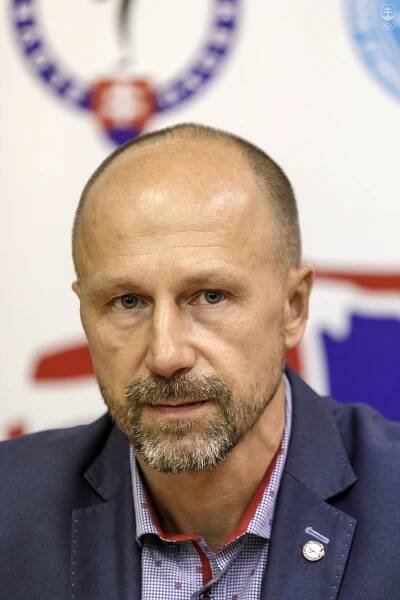 Peter Onuščák