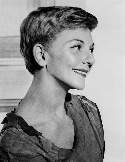 Soubor:Mary Martin Peter Pan.JPG