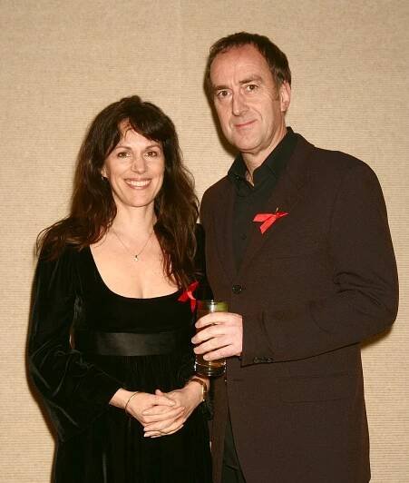 Angus Deayton - Wikiwand