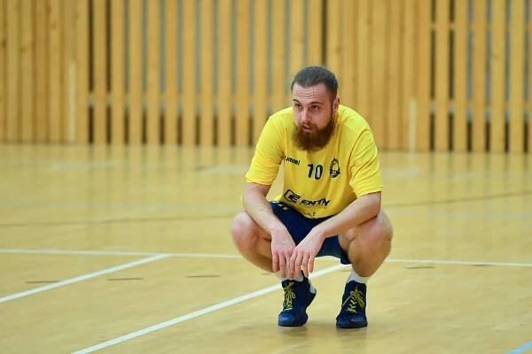 Házenkáři proti lídrovi srdnatě bojovali, přesto natáhli sérii porážek
