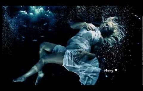 Total Eclipse Of The Heart ღ ̧.•°* ZATMĚNÍ Leona Machálková