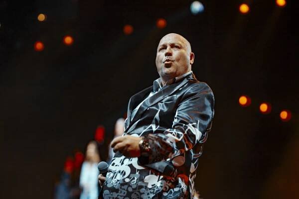 FOTO: Michal David uspořádal velkolepou show v O2 areně. – stránka 331