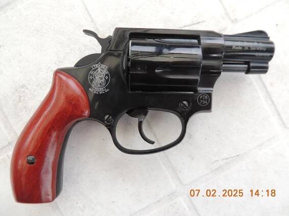 Plynovka Smith & Wesson