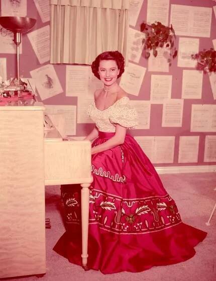 Young Cyd Charisse Photos