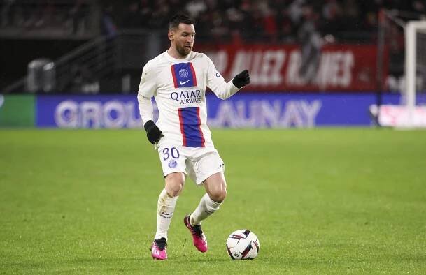 Hvězdy Al-Hilal a Al-Nassr - PSG [19.1.] Ronaldo vs. Messi živě