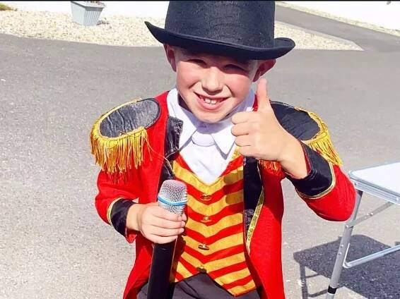 John Barrowman helps devastated boy, 9, after car thieves steal his pride and joy