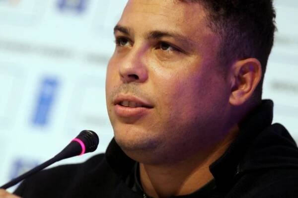 Ronaldo Luis Nazario de Lima.