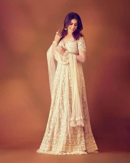 Genelia D'Souza : Net Worth, Height, Weight, Age, Affairs, Wiki, Facts and Figures 3