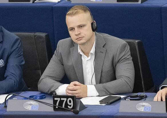 Slovenský europoslanec Mazurek vstúpil do frakcie Európa suverénnych národov