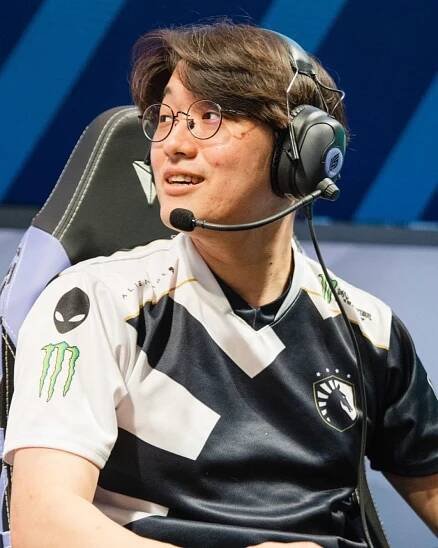 TL-CoreJJ-1-scaled-1.jpg