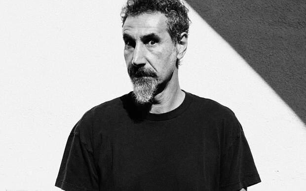 SERJ TANKIAN Announces New Compilation Album Covers, Collaborations & Collages