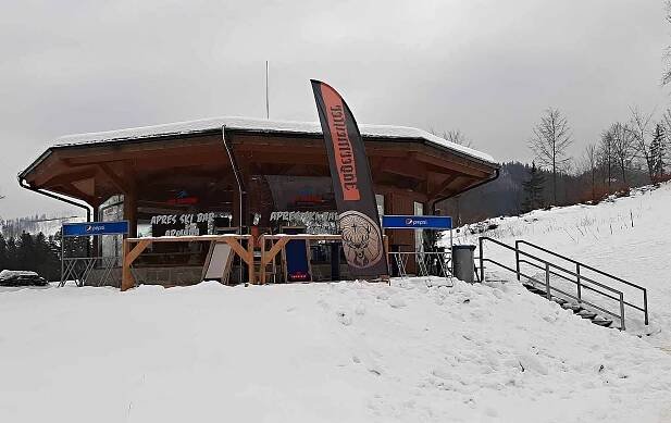 Lyžařská sezona je v plném proudu. V sobotu se lyžovalo také ve areálu SkiArmáda v Dolní Lomné.