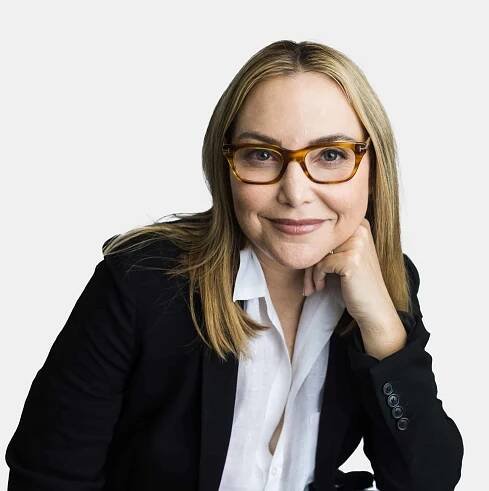Photo of Kim Michelson