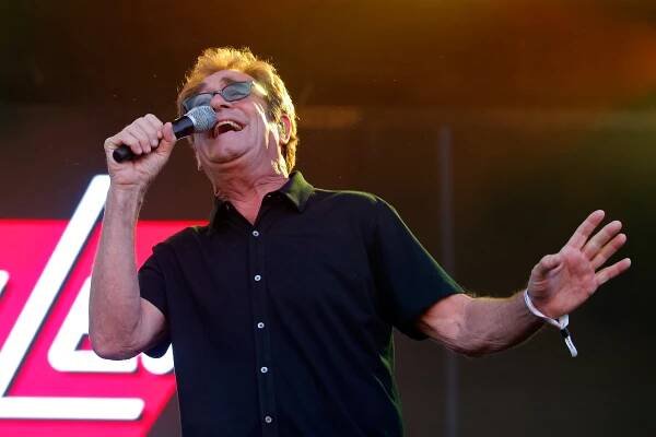 Huey Lewis & The News Prep First Album of New Songs In 18 Years