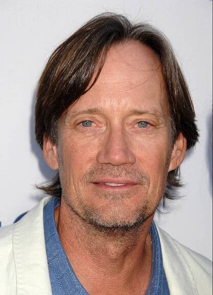 Foto k tématu Kevin Sorbo – stránka 35