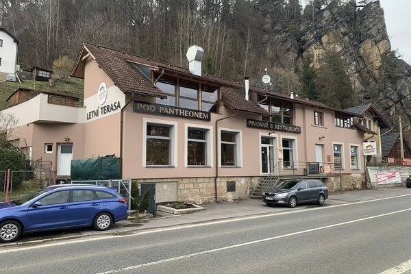 Restaurace pod Pantheonem- Maloskalský Pivovar foto 1