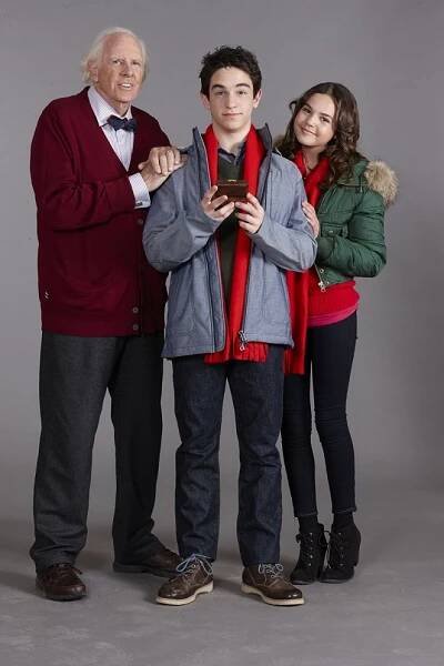 Bruce Dern, Zachary Gordon, Bailee Madison - Pete's Christmas - Promo