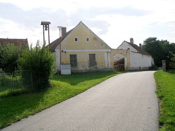 Wikipedie:WikiProjekt Drobné památky/okres České Budějovice/Kamenný Újezd – Wikipedie