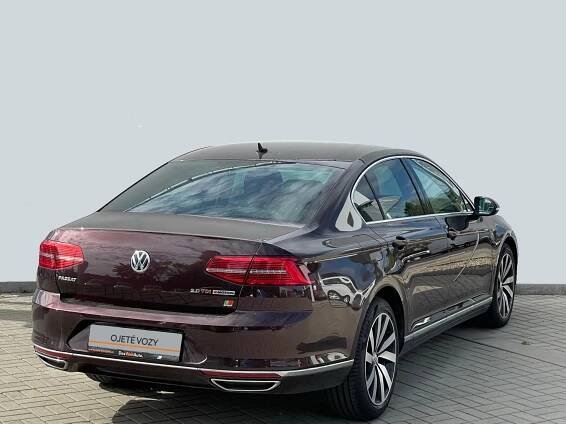Volkswagen Passat 2,0 BiTDI 176kW 4MOT DSG Highline
