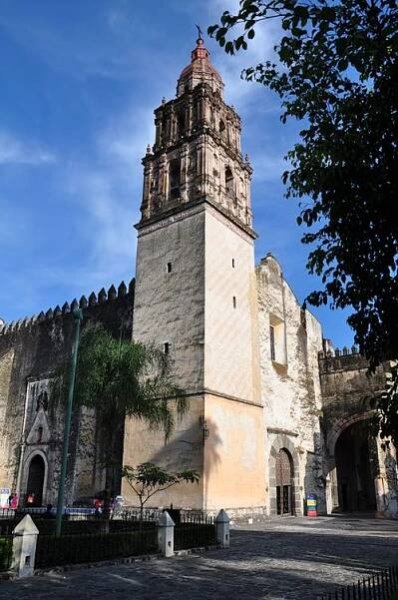 Monasteries on the slopes of Popocatépetl - Wikipedia