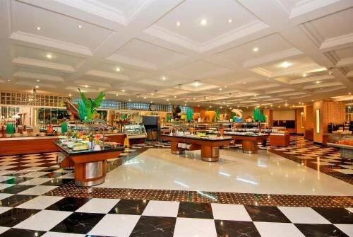 Restaurace v ubytování Delphin Deluxe Resort