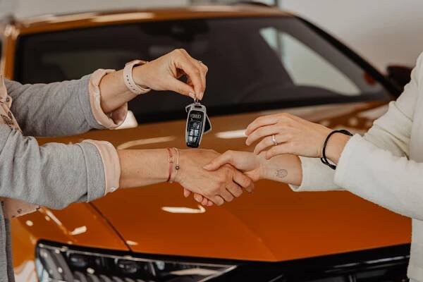 Jak probíhá nákup nového auta – testovací jízda, konfigurace, financování - AUTOCENTRUM Jičín