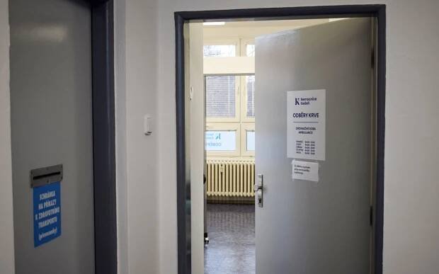 Klášterečtí mají další možnost, kam si zajít na odběry. Svou odběrovou místnost otevřela i kadaňská nemocnice - e-Chomutovsko.cz