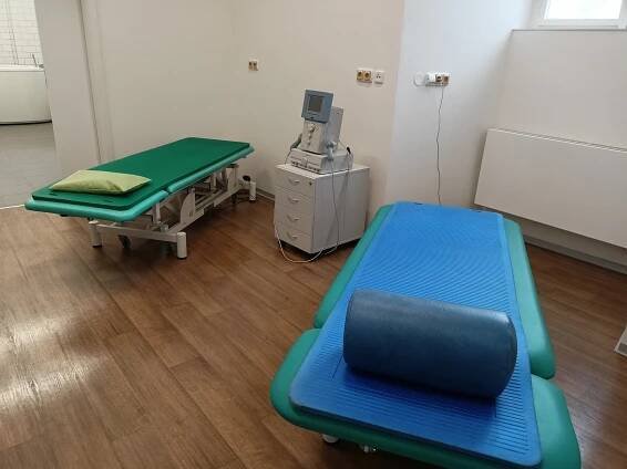 Kvůli chřipce měla tříprocentní šanci na život. Pomohlo jí rehabilitační centrum