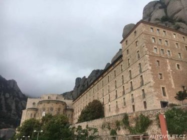 Klášter Montserrat - významné poutní místo u Barcelony ve Španělsku