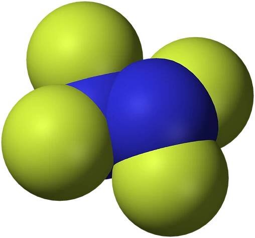 Soubor:Tetrafluorohydrazine-3D-vdW.png