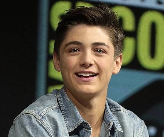 Asher Angel - Bio, Facts, Family Life of Actor