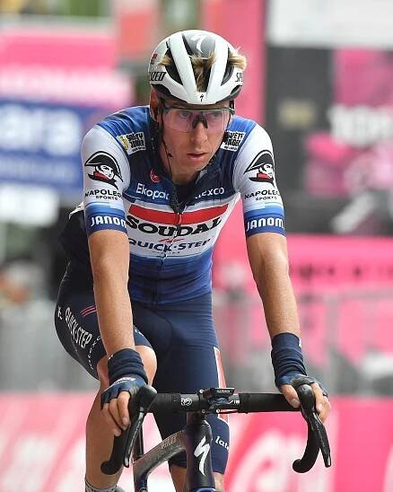 Hirt crashes before start of the Tour de France