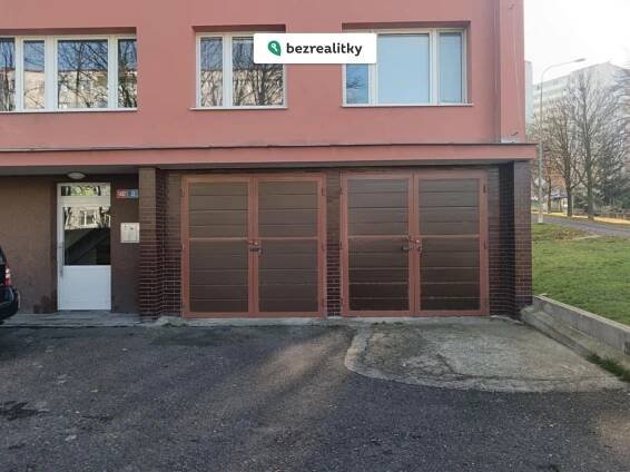 Prodej garáže 16 m2 | Reality.iDNES.cz 