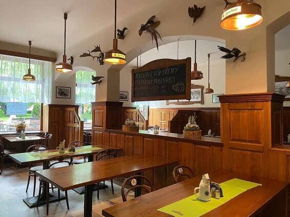 Restaurace U Reinerů je jednou z mála, která zůstane otevřená i poslední večer v roce.