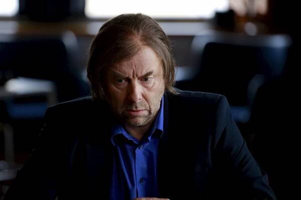 Kummeli esittää: Kontio & Parmas - Sumelius, sammakoiden prinssi (S04E07) (2023)