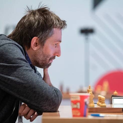 Chess Distances Itself From Russia