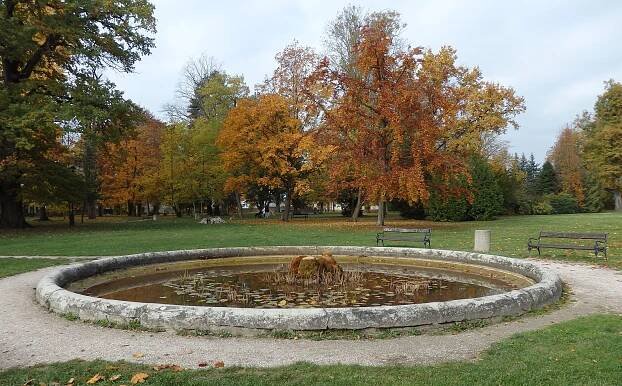 Photos - Lázně Bělohrad - zámecký park - 26.10.2024